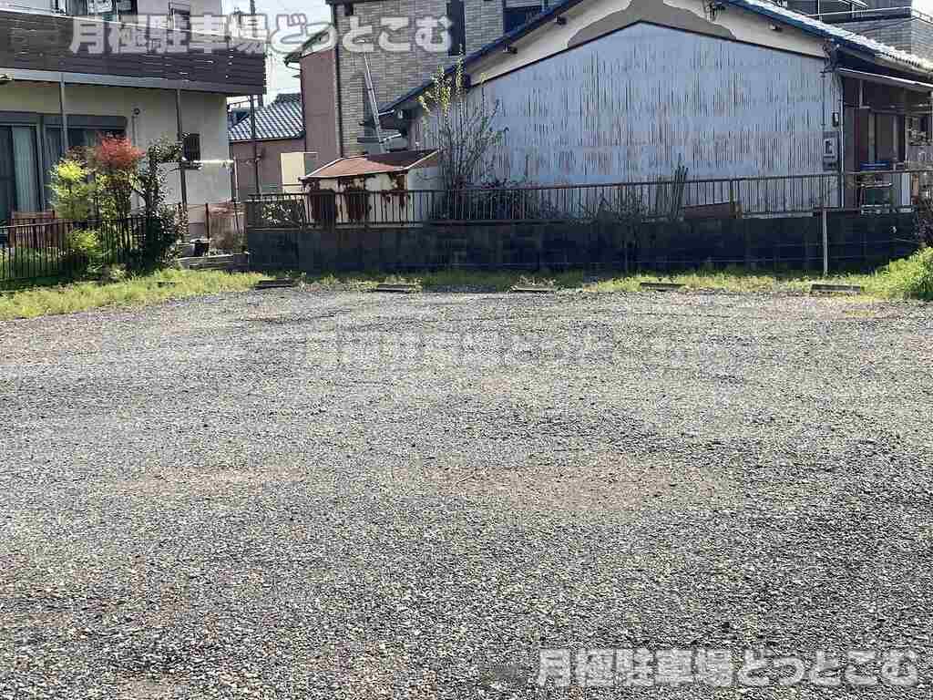 一宮市木曽川町里小牧新田58.60.61の月極駐車場3