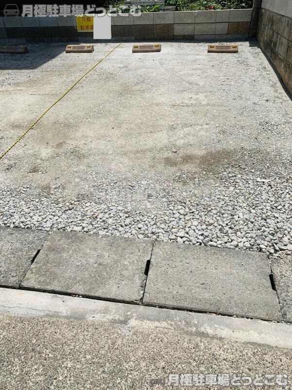 名古屋市緑区長根町101-1の月極駐車場2