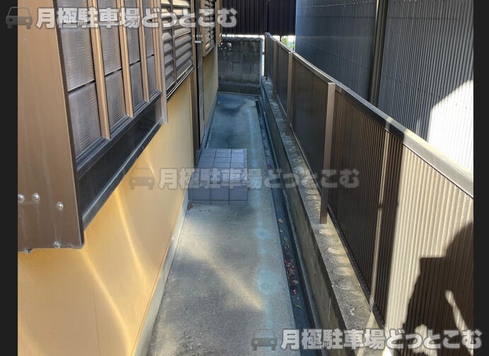 常滑市蒲池町4-63の月極駐車場3