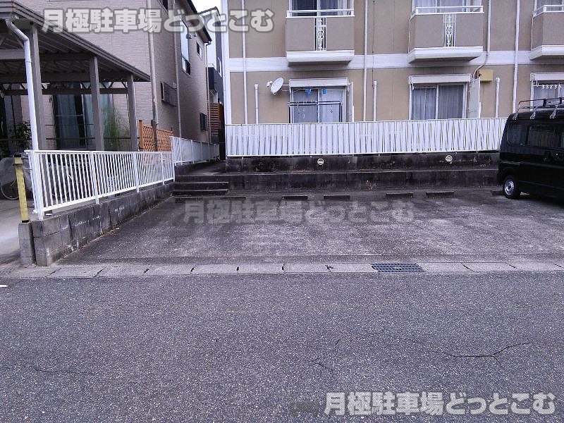刈谷市泉田町城前125の月極駐車場5