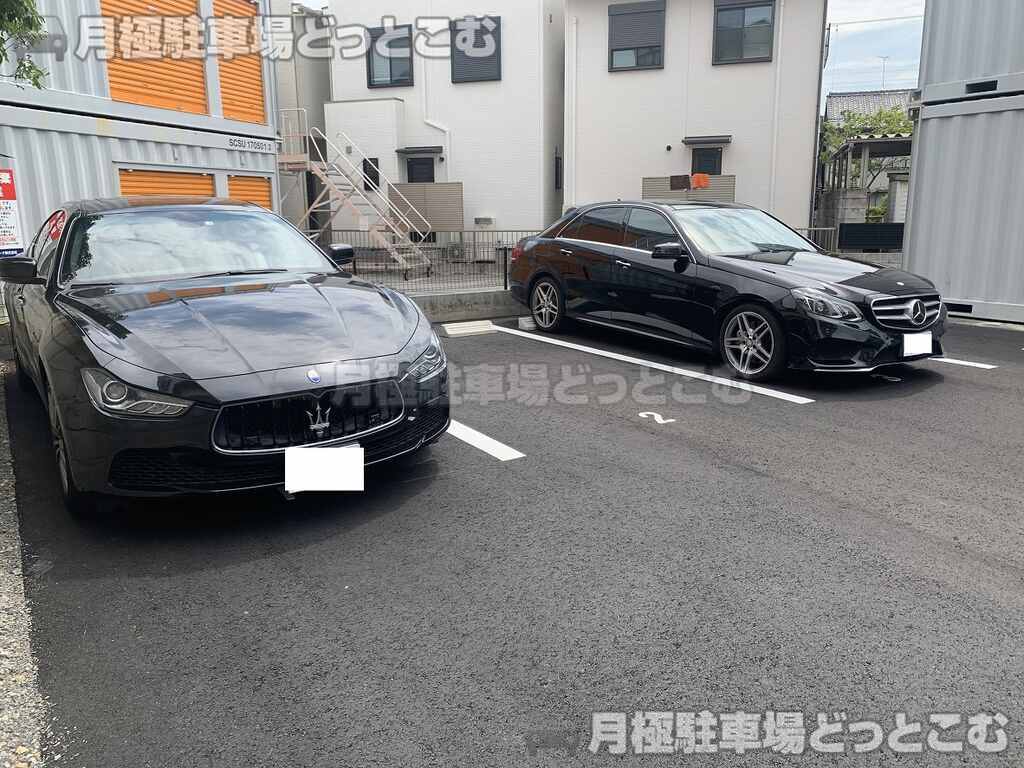 名古屋市北区志賀町3丁目22-1の月極駐車場2