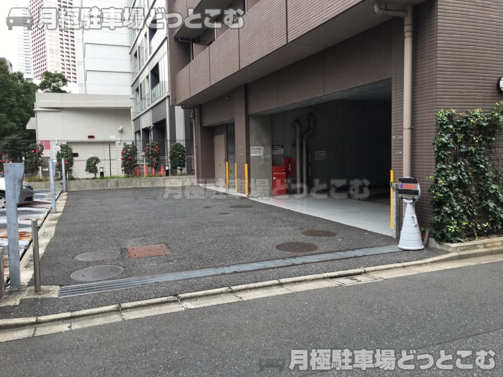 港区芝浦2丁目49の月極駐車場6