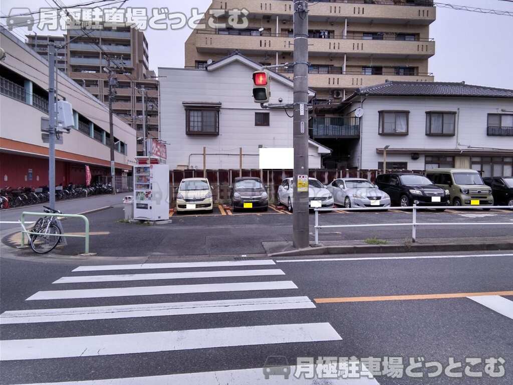 名古屋市中区松原2-2225の月極駐車場2