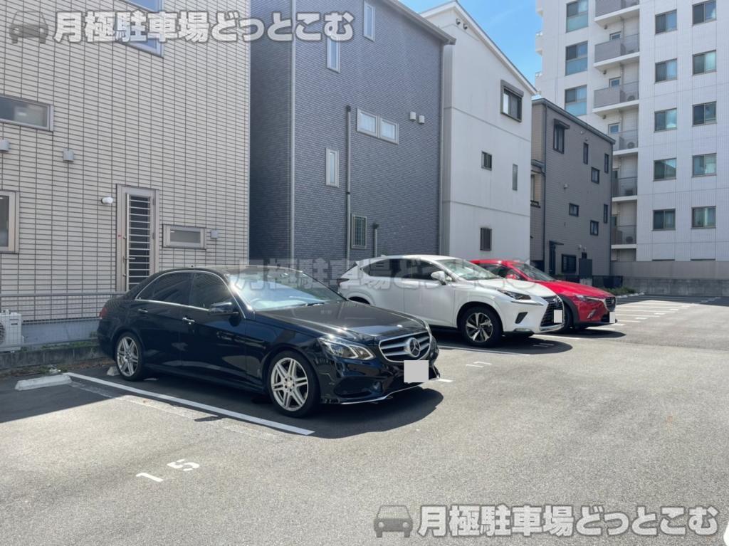 名古屋市西区花の木1丁目1120の月極駐車場5