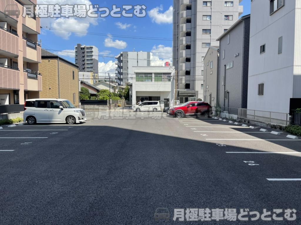 名古屋市西区花の木1丁目1120の月極駐車場6
