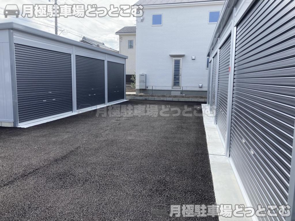 知立市新林町1-76の月極駐車場9
