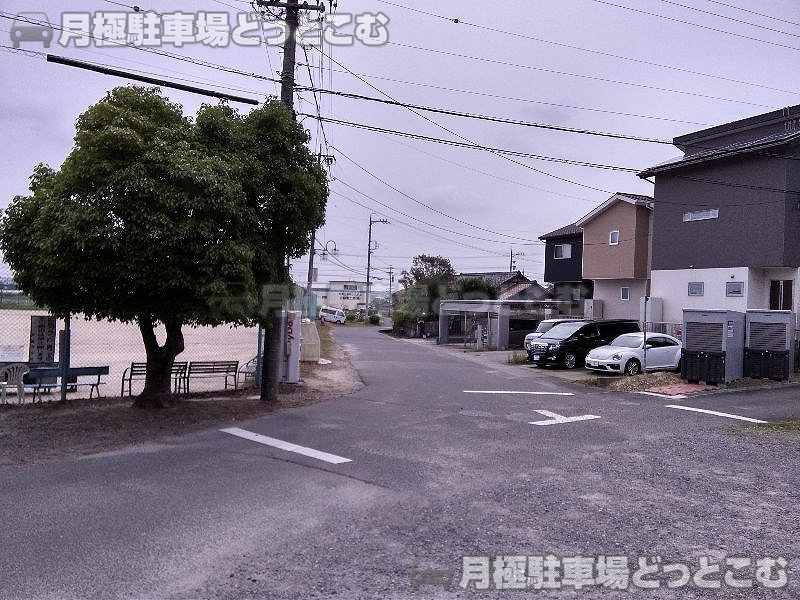 愛知郡東郷町春木屋敷3496-32,33の月極駐車場9