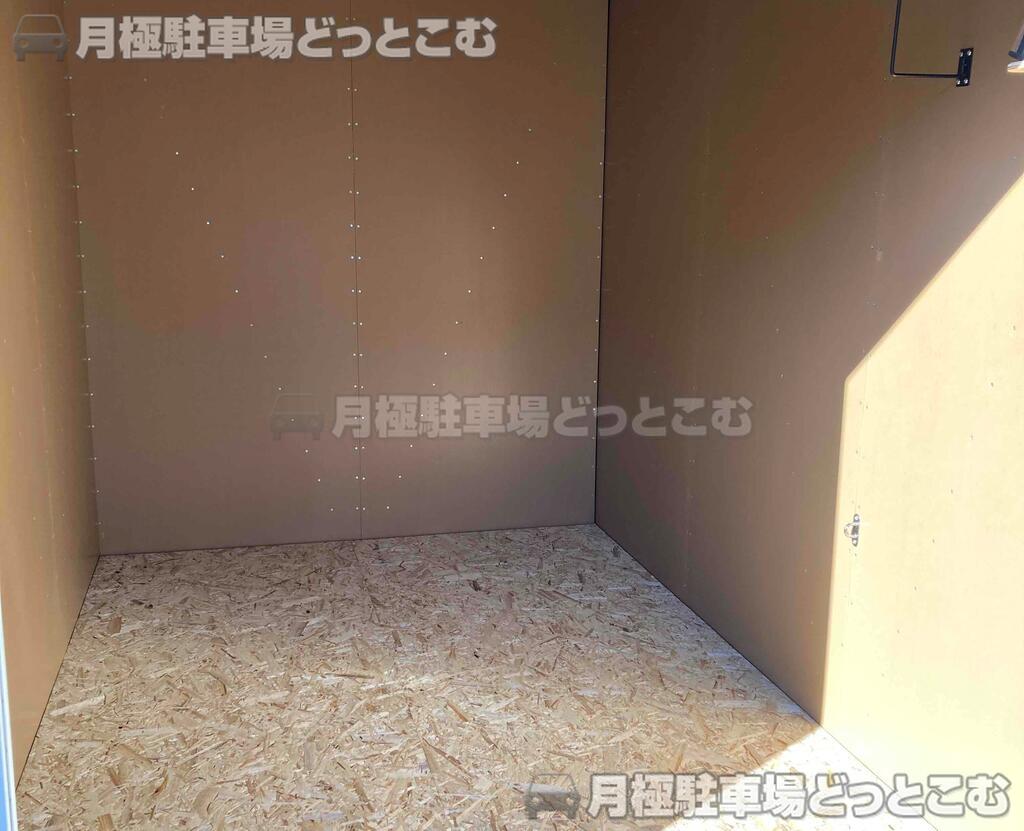 半田市乙川浜側町2丁目61－3の月極駐車場3