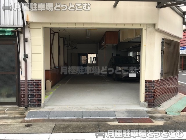名古屋市瑞穂区下坂町2-28の月極駐車場1