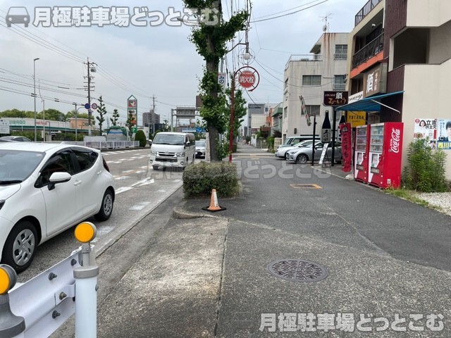 名古屋市中川区九重町309-1の月極駐車場8