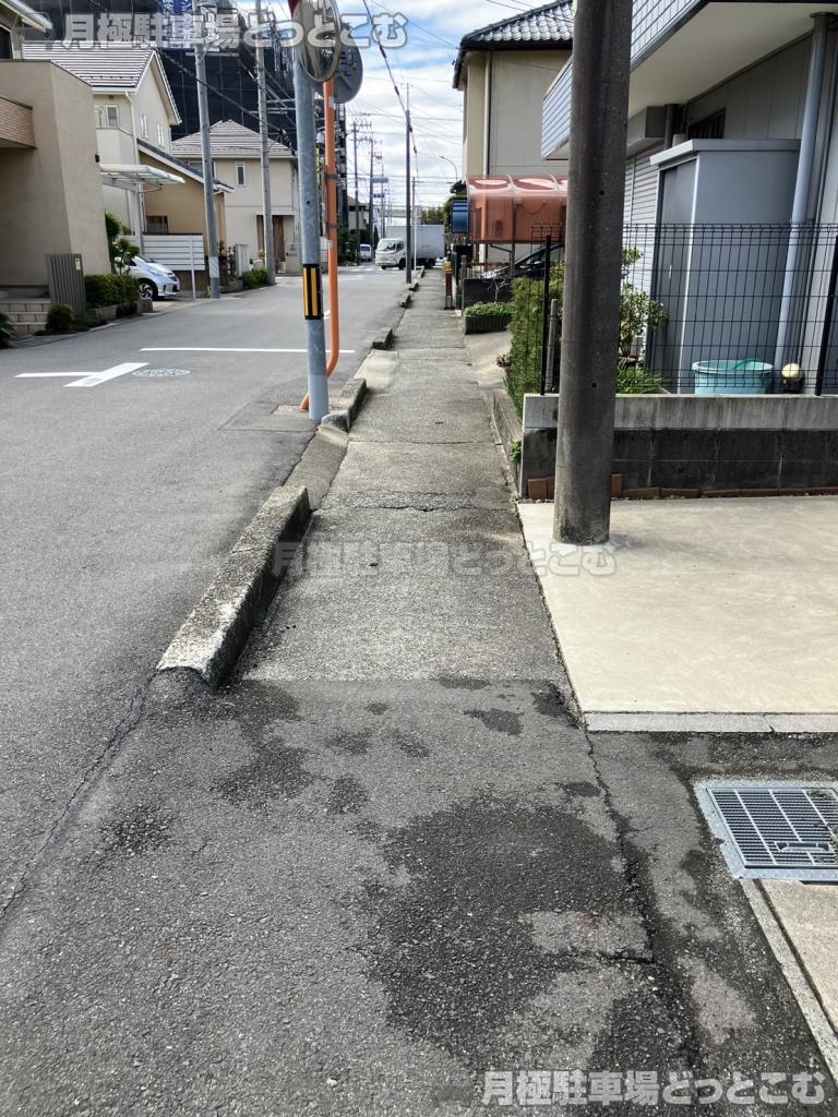 春日井市勝川新町1丁目38の月極駐車場6