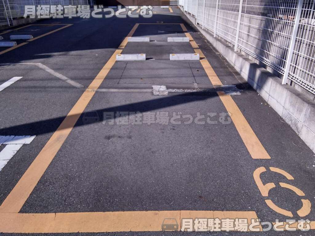 名古屋市千種区稲舟通2丁目9の月極駐車場3