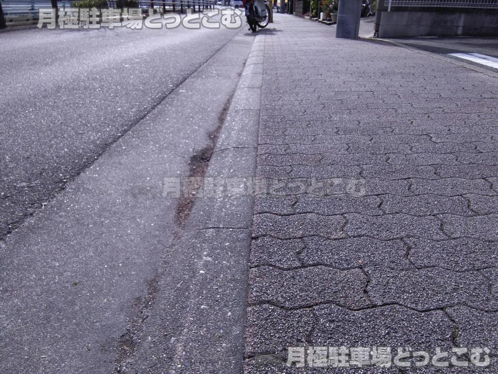 名古屋市千種区稲舟通2丁目9の月極駐車場7