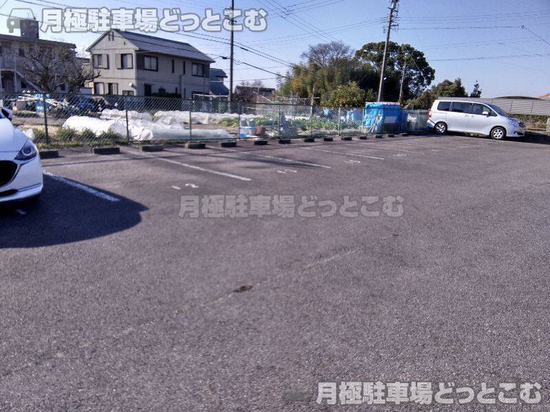 日進市栄3丁目802の月極駐車場2