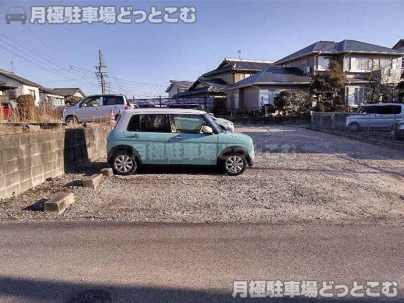 愛知郡東郷町大字春木字白土83番7の月極駐車場3