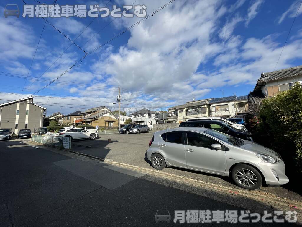 名古屋市港区本宮町2丁目9の月極駐車場2