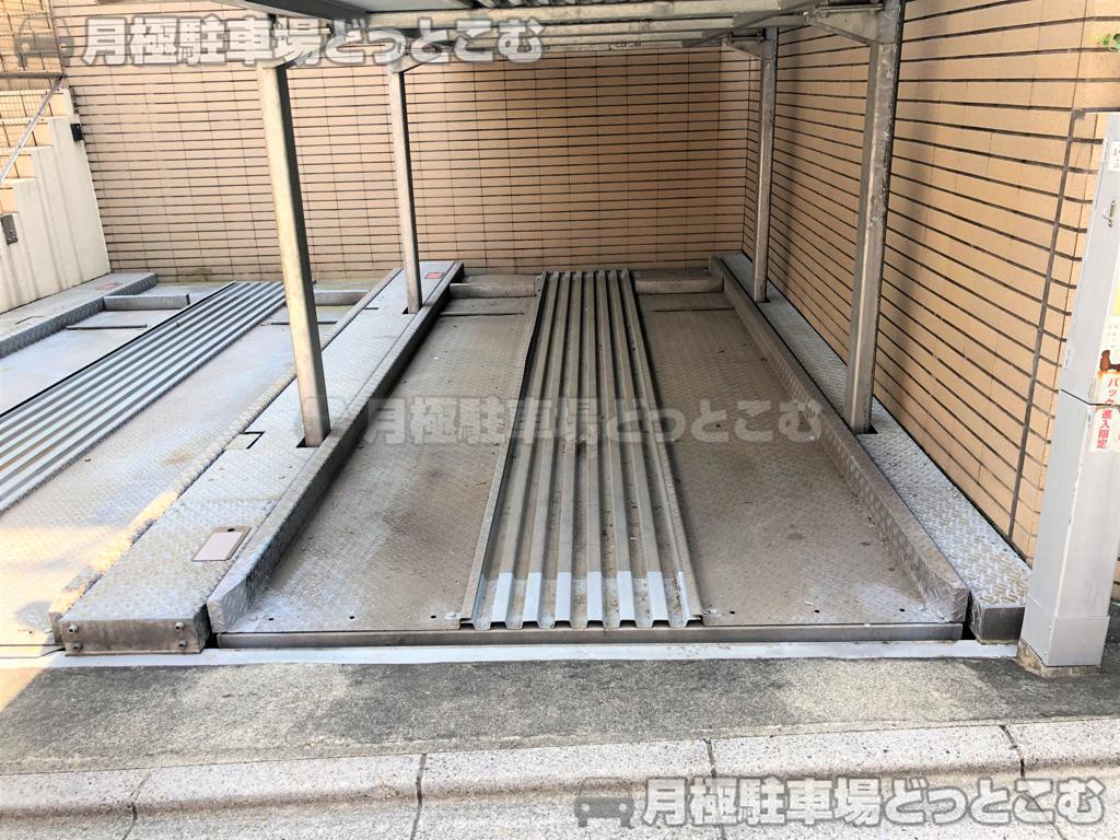 目黒区上目黒3-21-27の月極駐車場4