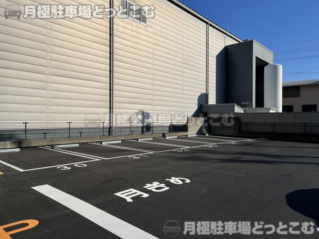 名古屋市熱田区池内町117番の月極駐車場2