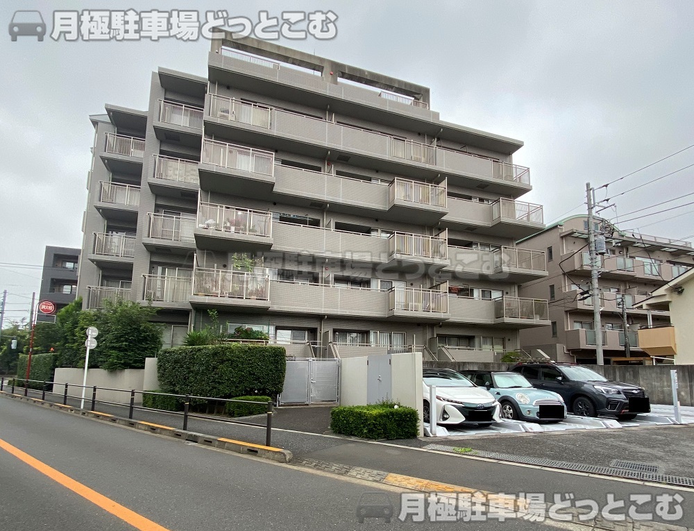 三鷹市上連雀1-11-19の月極駐車場3
