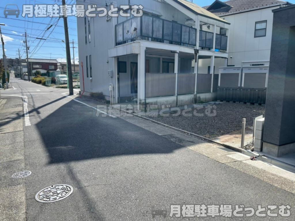 名古屋市昭和区田面町1丁目7-6の月極駐車場4