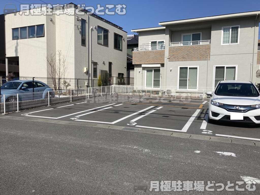 日進市赤池3丁目2602の月極駐車場3