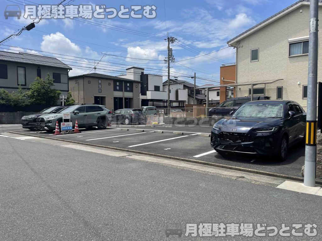 名古屋市中村区香取町2丁目5の月極駐車場7