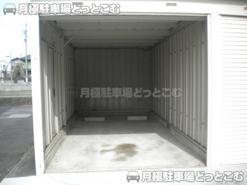 常滑市大野町7丁目27の月極駐車場2