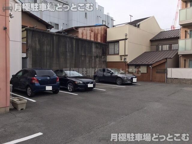 名古屋市西区那古野1-2008の月極駐車場2