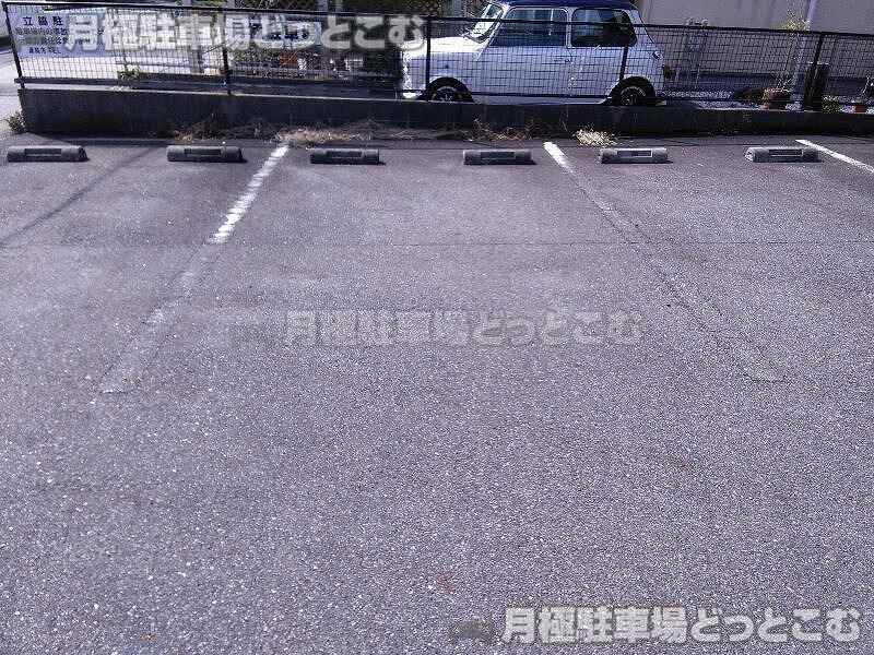 名古屋市緑区有松愛宕1207の月極駐車場2