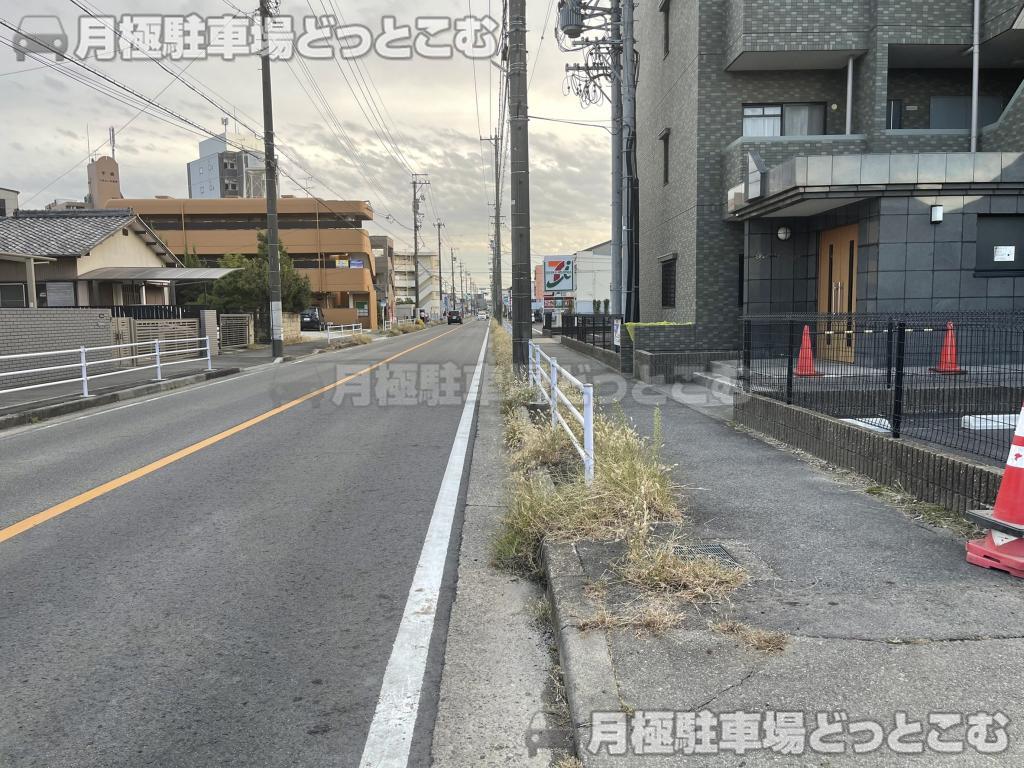 清須市土田1丁目4番5の月極駐車場10