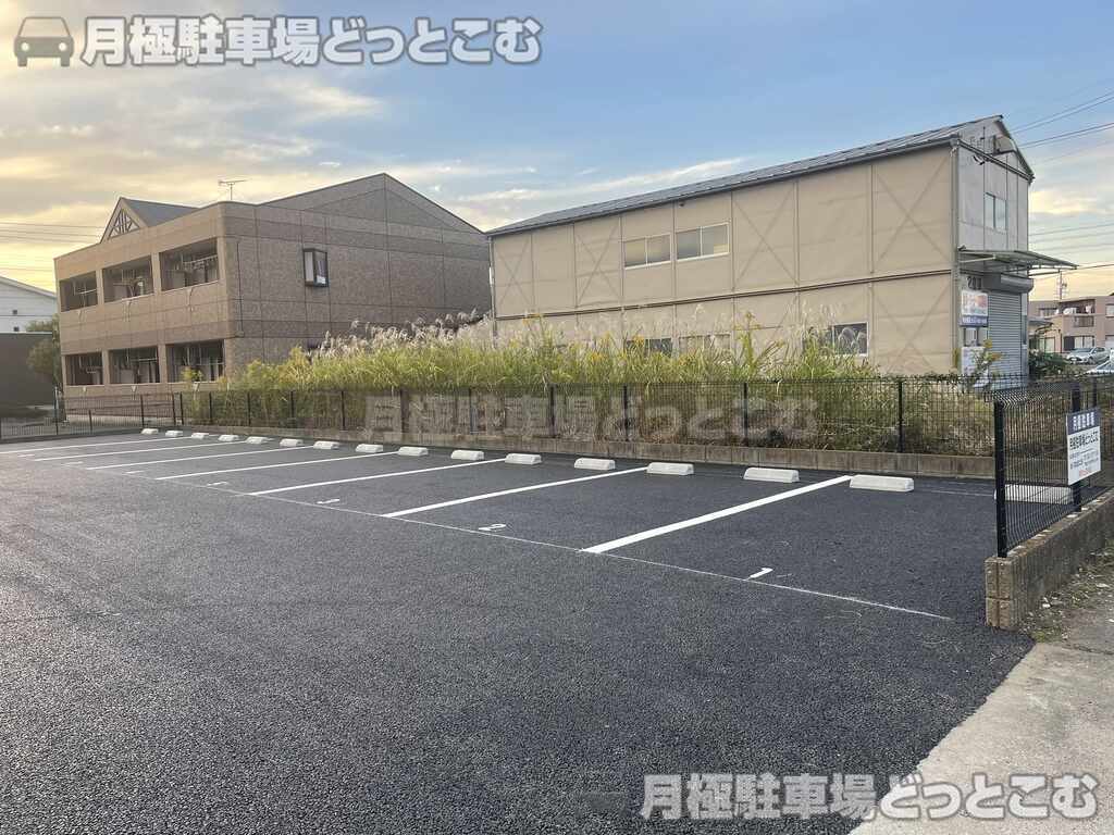 清須市土田1丁目4番5の月極駐車場2