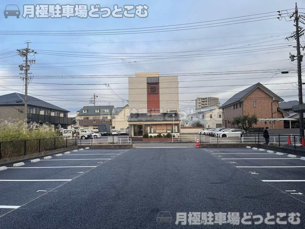 清須市土田1丁目4番5の月極駐車場3