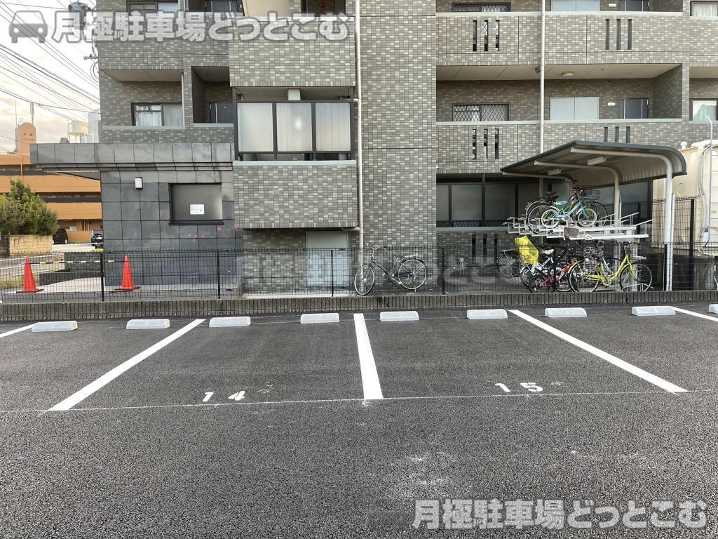 清須市土田1丁目4番5の月極駐車場7