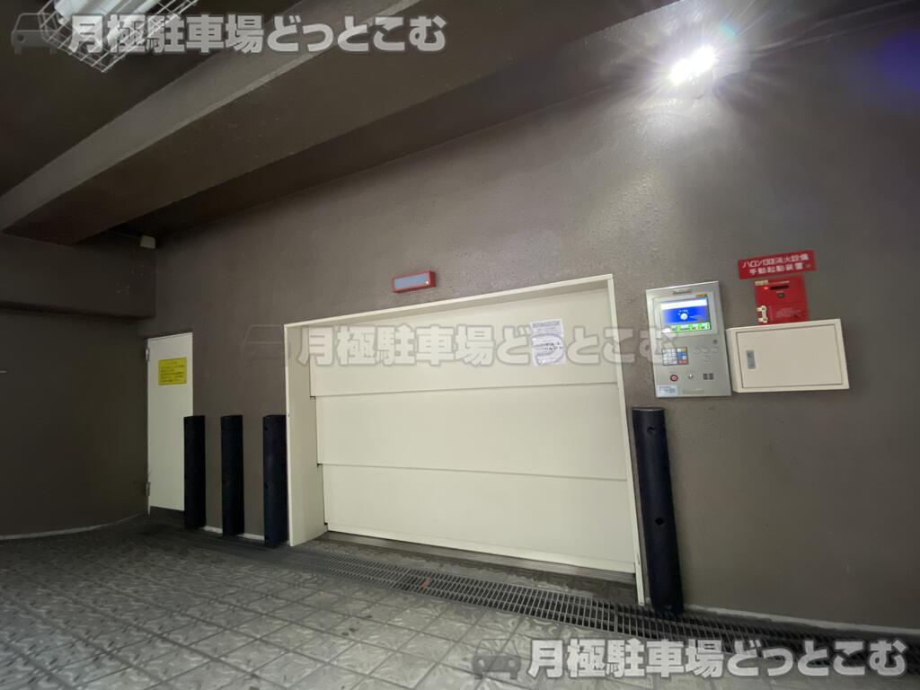 台東区東上野1-12-2の月極駐車場2