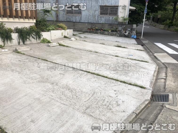 名古屋市千種区赤坂町6丁目17－2の月極駐車場3
