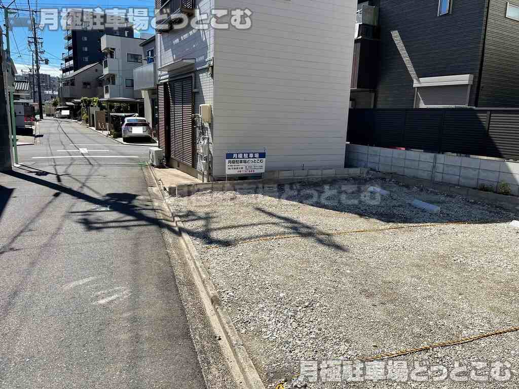 名古屋市北区田幡1-311の月極駐車場3