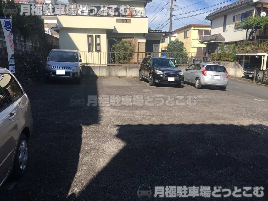 青梅市根ヶ布2丁目237の月極駐車場2