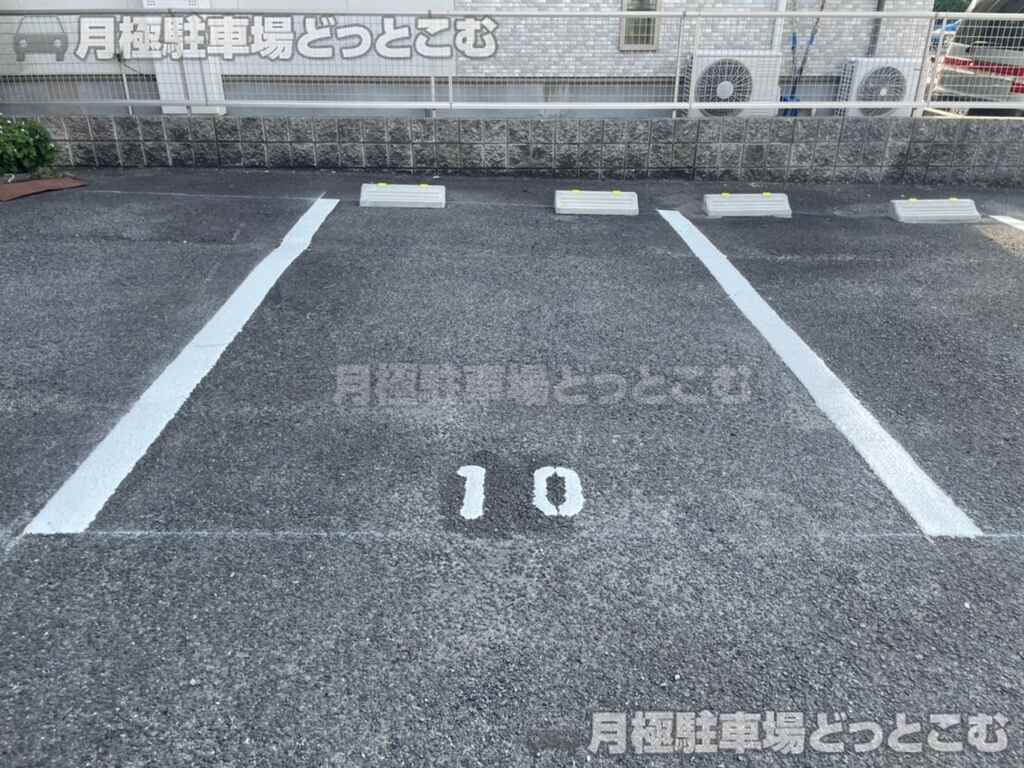 名古屋市熱田区八番2丁目519番の月極駐車場3