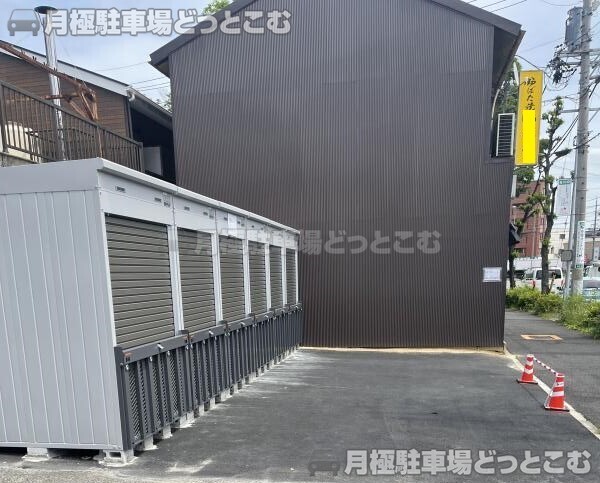 名古屋市南区豊2丁目2808の月極駐車場3