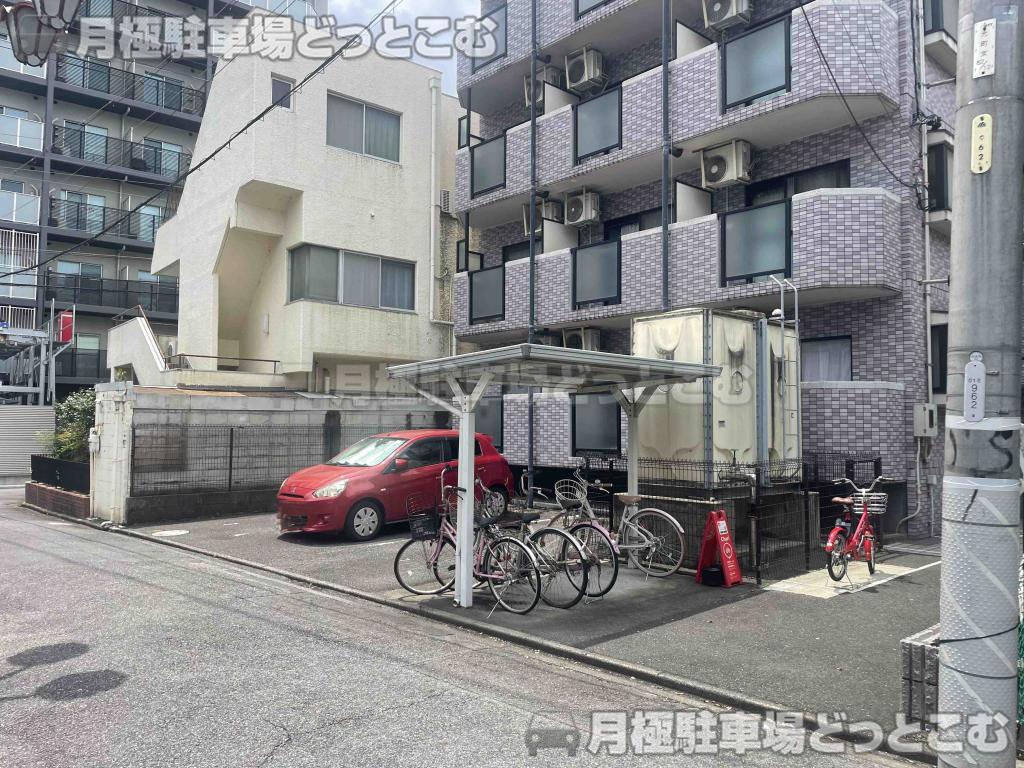 名古屋市中村区亀島2丁目9番5号 の月極駐車場3