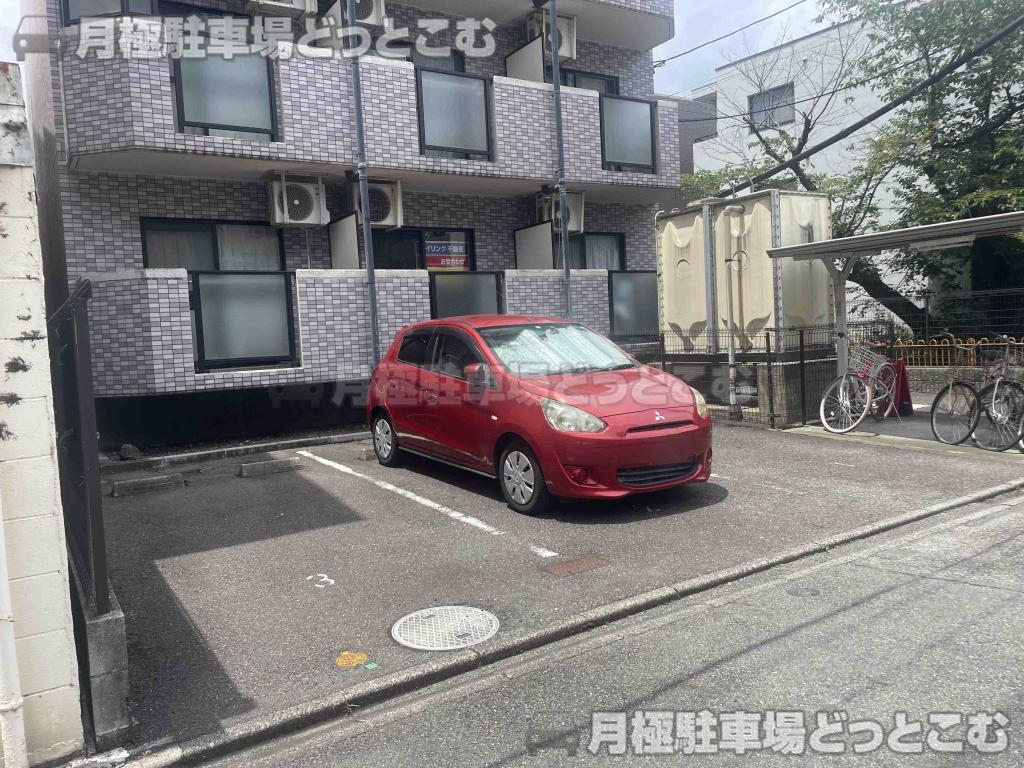 名古屋市中村区亀島2丁目9番5号 の月極駐車場5