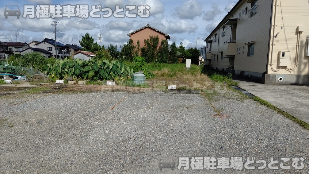 稲沢市増田北町84の月極駐車場4
