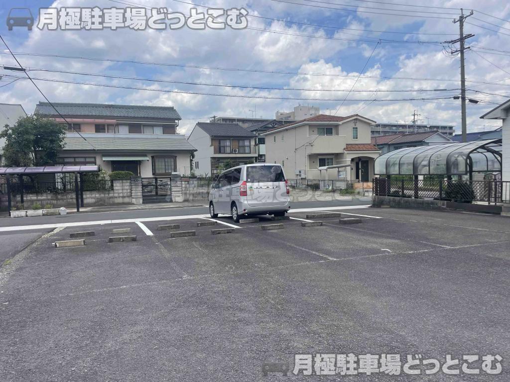 名古屋市中村区宮塚町61の月極駐車場4