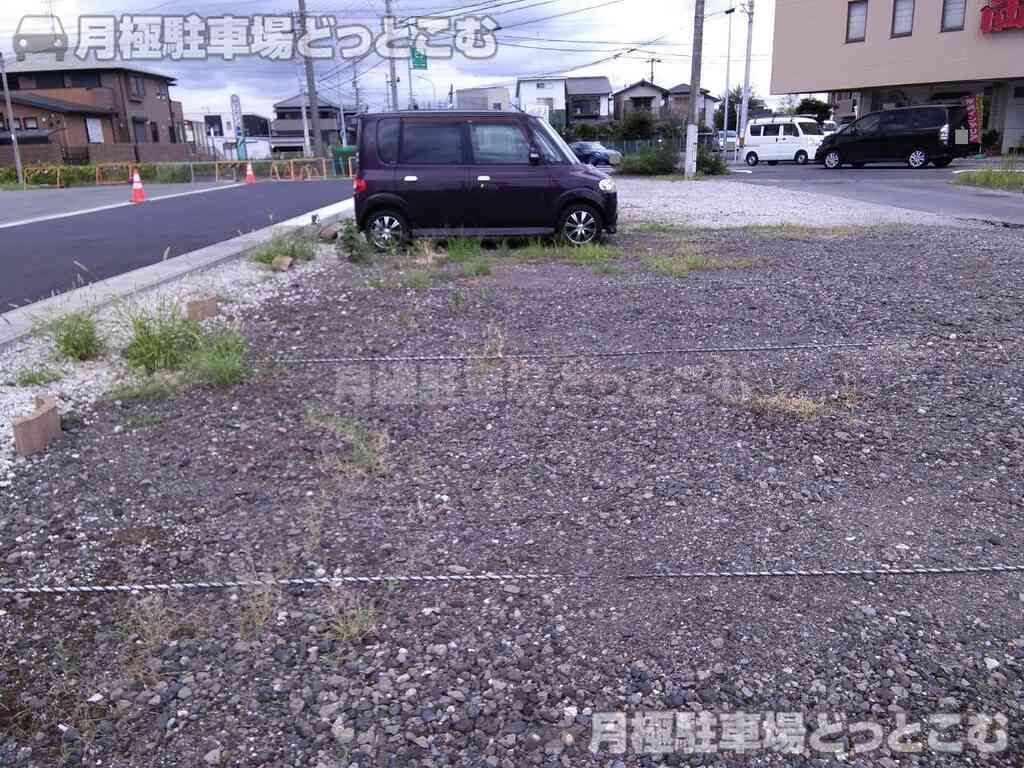 あま市甚目寺八尻62-1の月極駐車場2