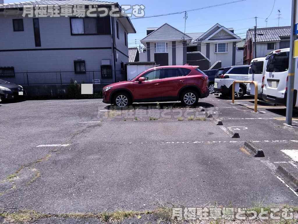 名古屋市中川区南八熊町707の月極駐車場2