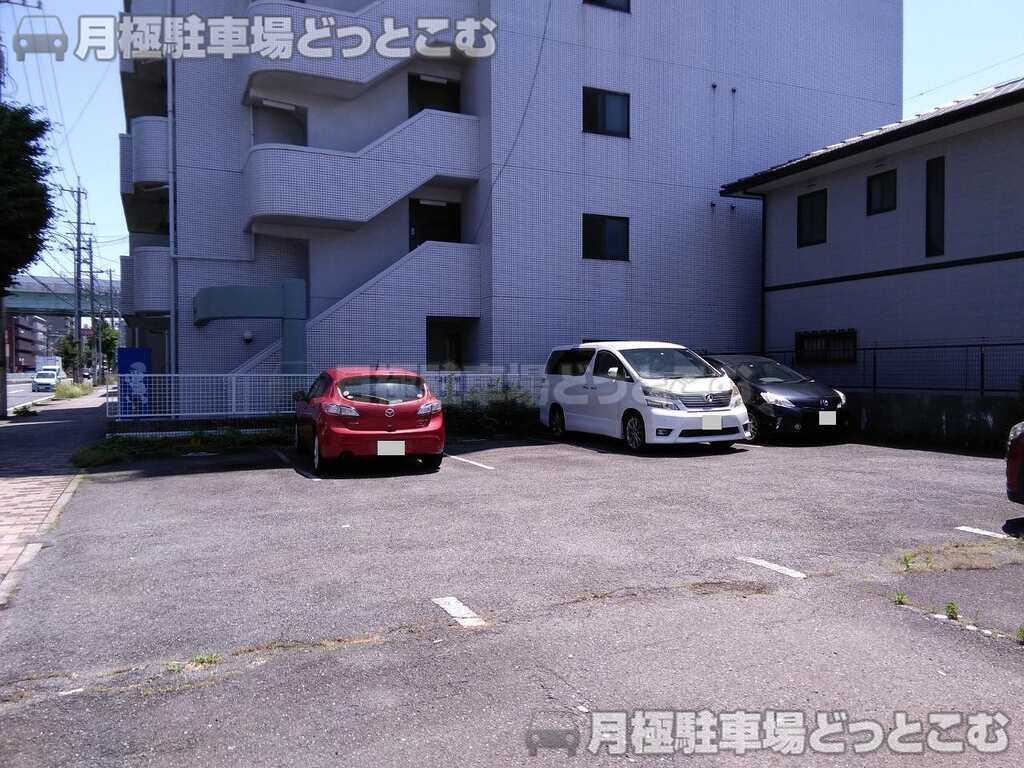 名古屋市中川区南八熊町707の月極駐車場3