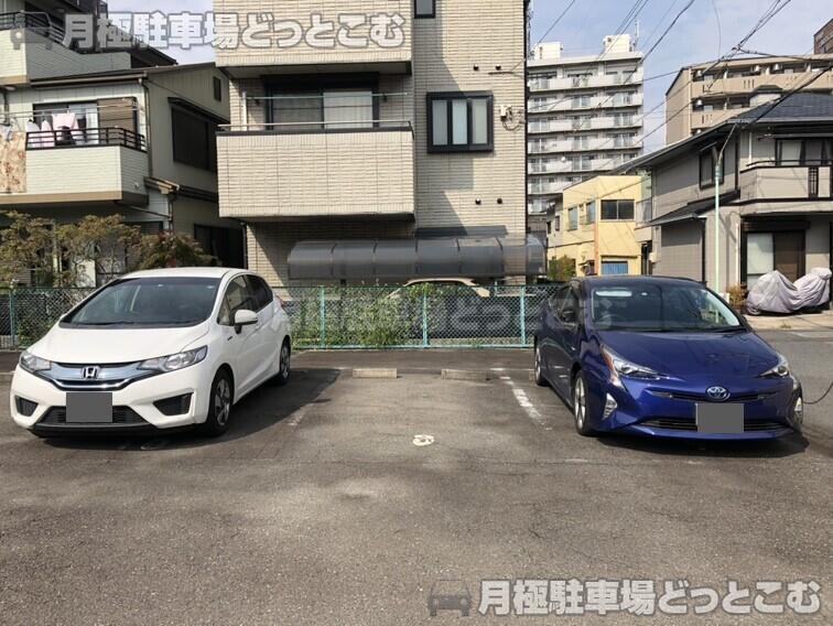 名古屋市西区栄生1丁目3011の月極駐車場2