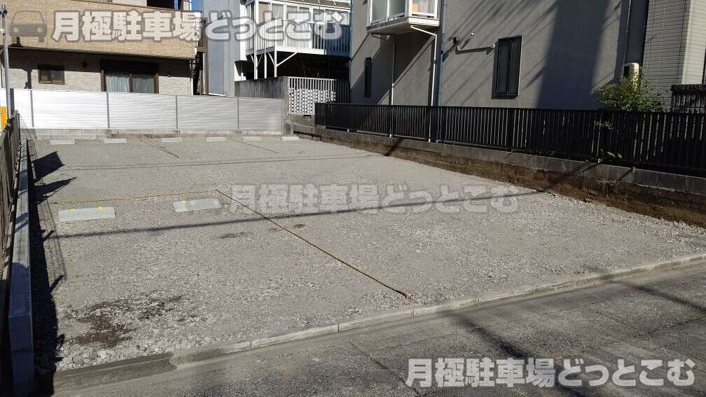 名古屋市千種区高見2丁目1218の月極駐車場2