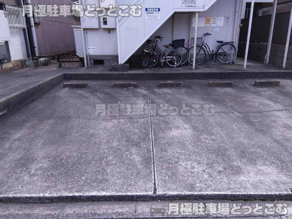 名古屋市中村区日ノ宮町3丁目65の月極駐車場2