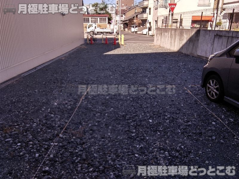 名古屋市昭和区御器所2-1002の月極駐車場7